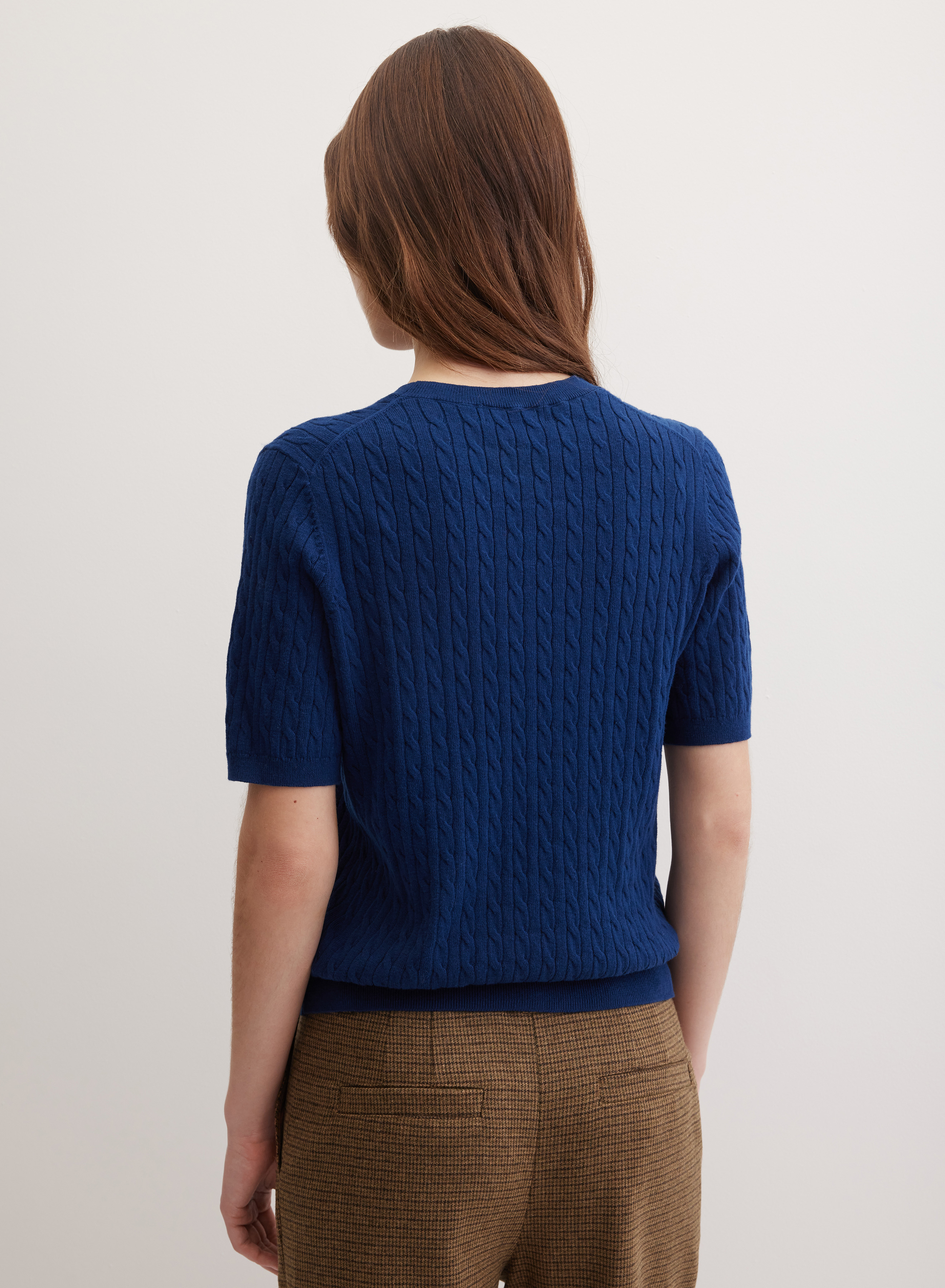 Базовая футболка из вязаного трикотажа - основное изображение товара