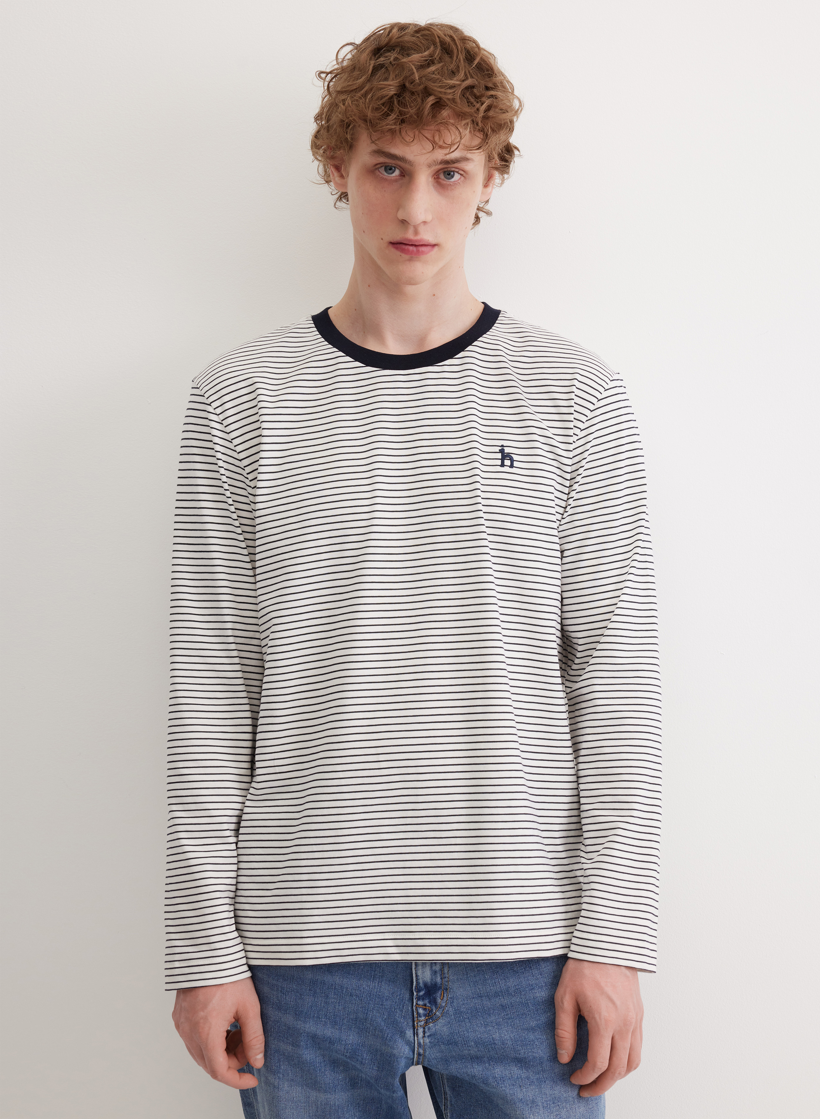 Базовый лонгслив с контрастными полосками  - основное изображение товара