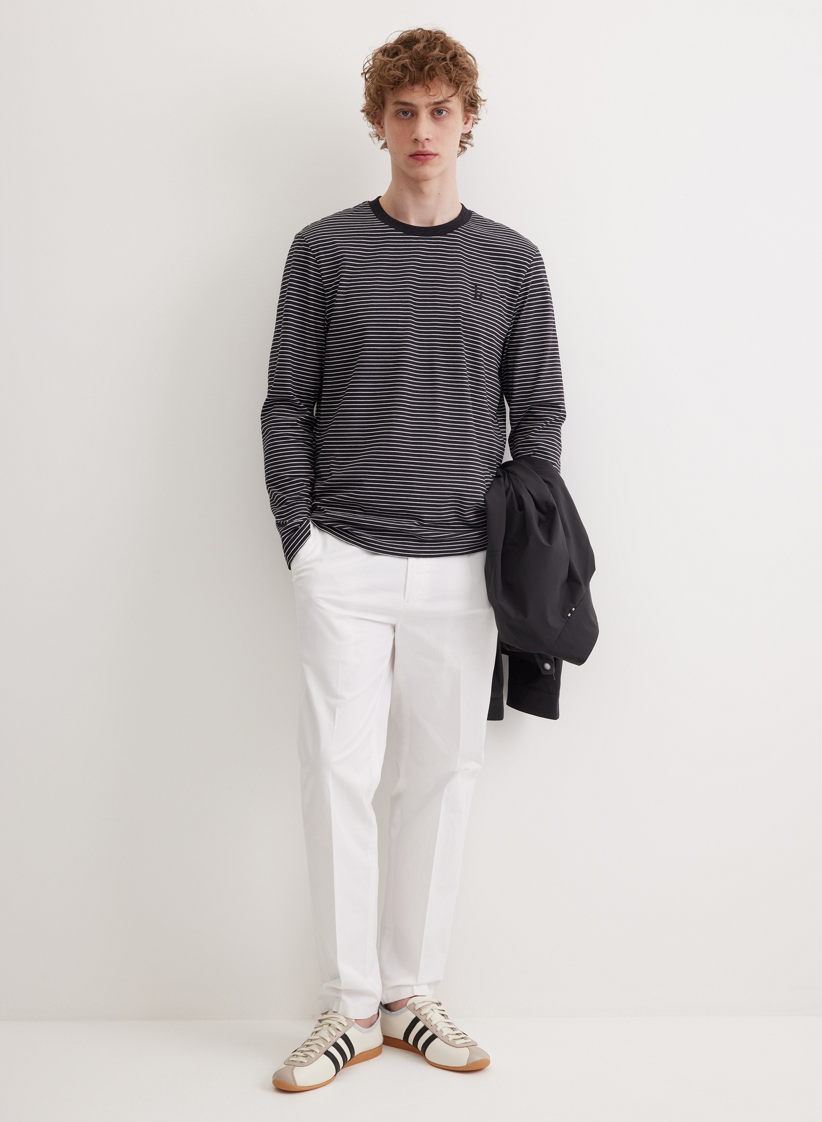 Брюки со стрелками прямого силуэта  - основное изображение товара