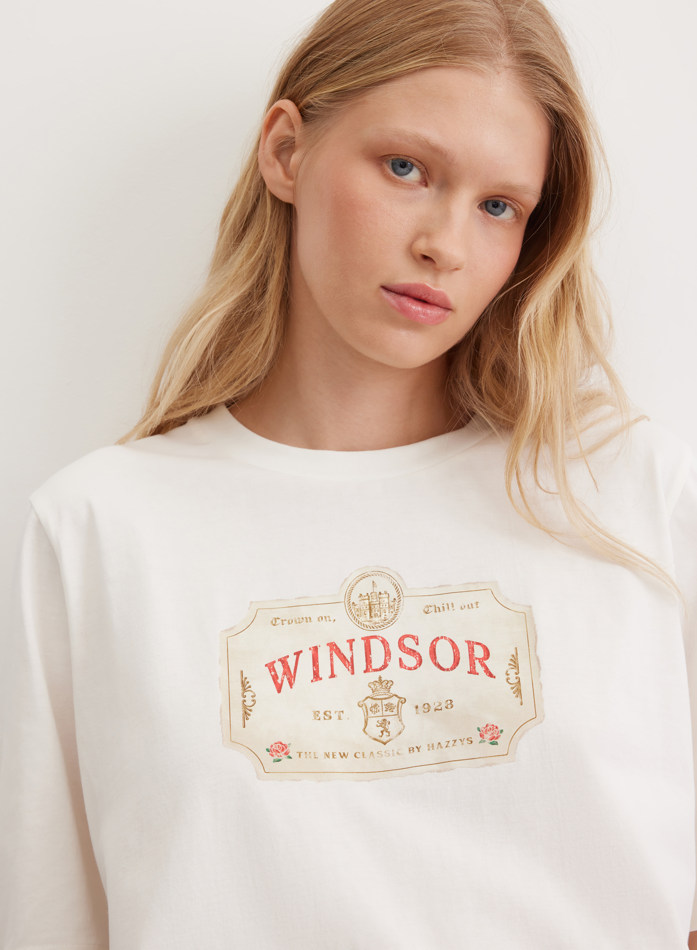 Футболка из мягкого хлопка с объемным дизайнерским рисунком - основное изображение товара