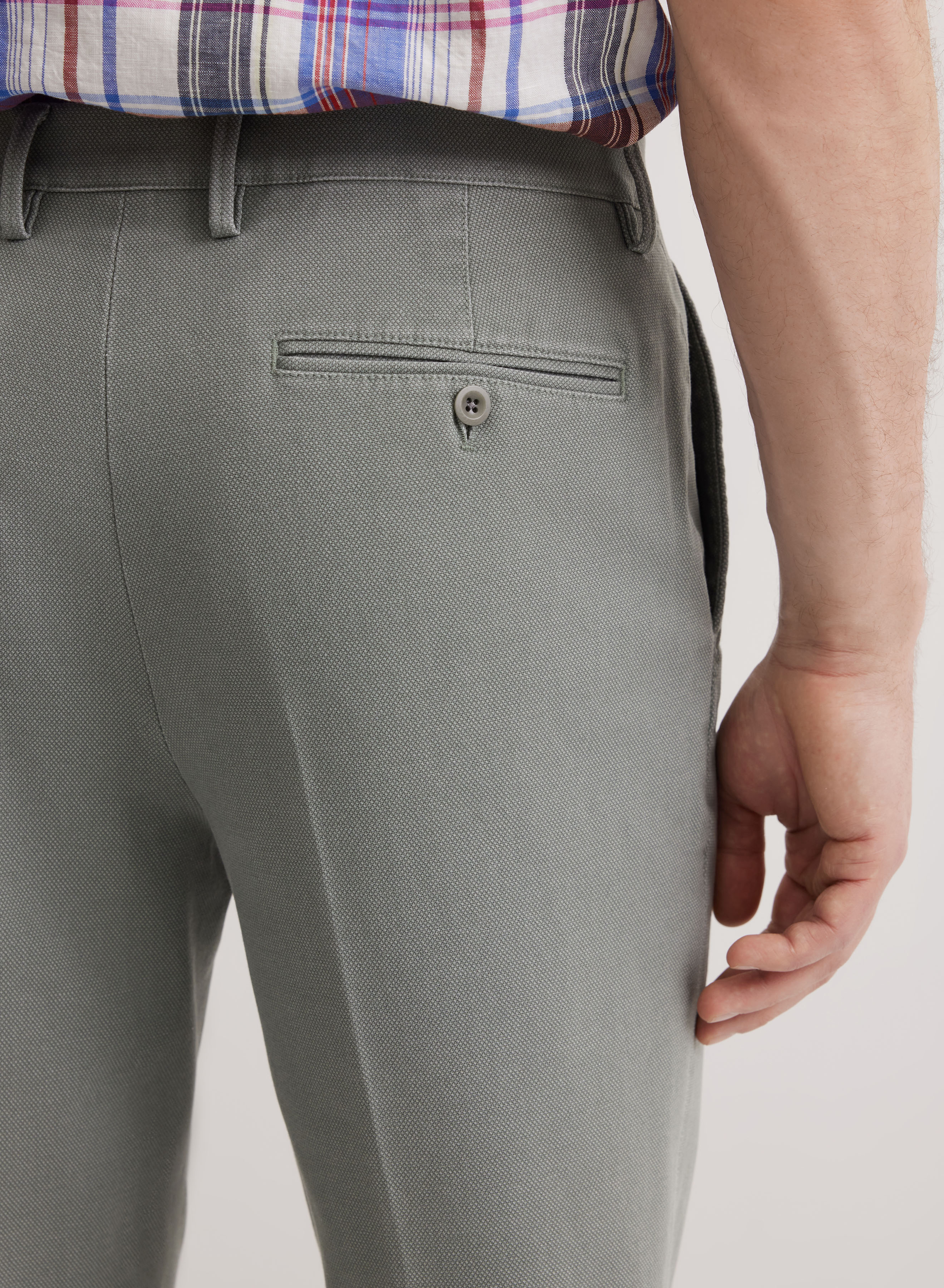 Брюки с прорезными карманами прямого кроя - основное изображение товара