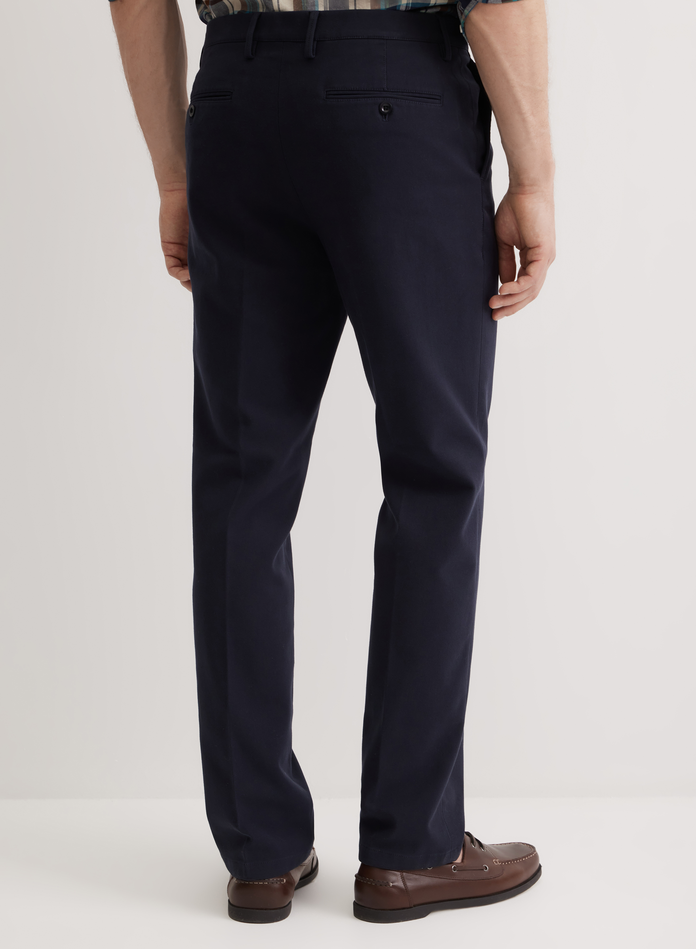 Классические брюки со стрелками и прорезными карманами сзади  - основное изображение товара