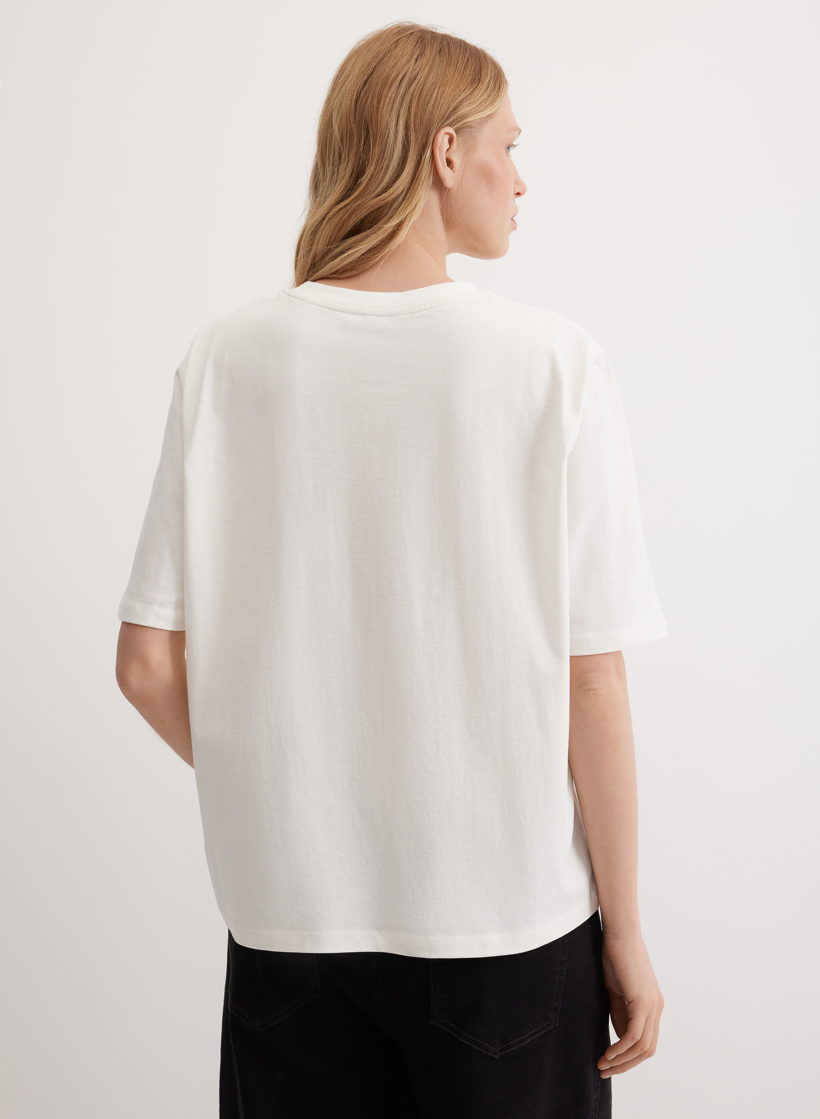 Футболка из мягкого хлопка с объемным дизайнерским рисунком - основное изображение товара