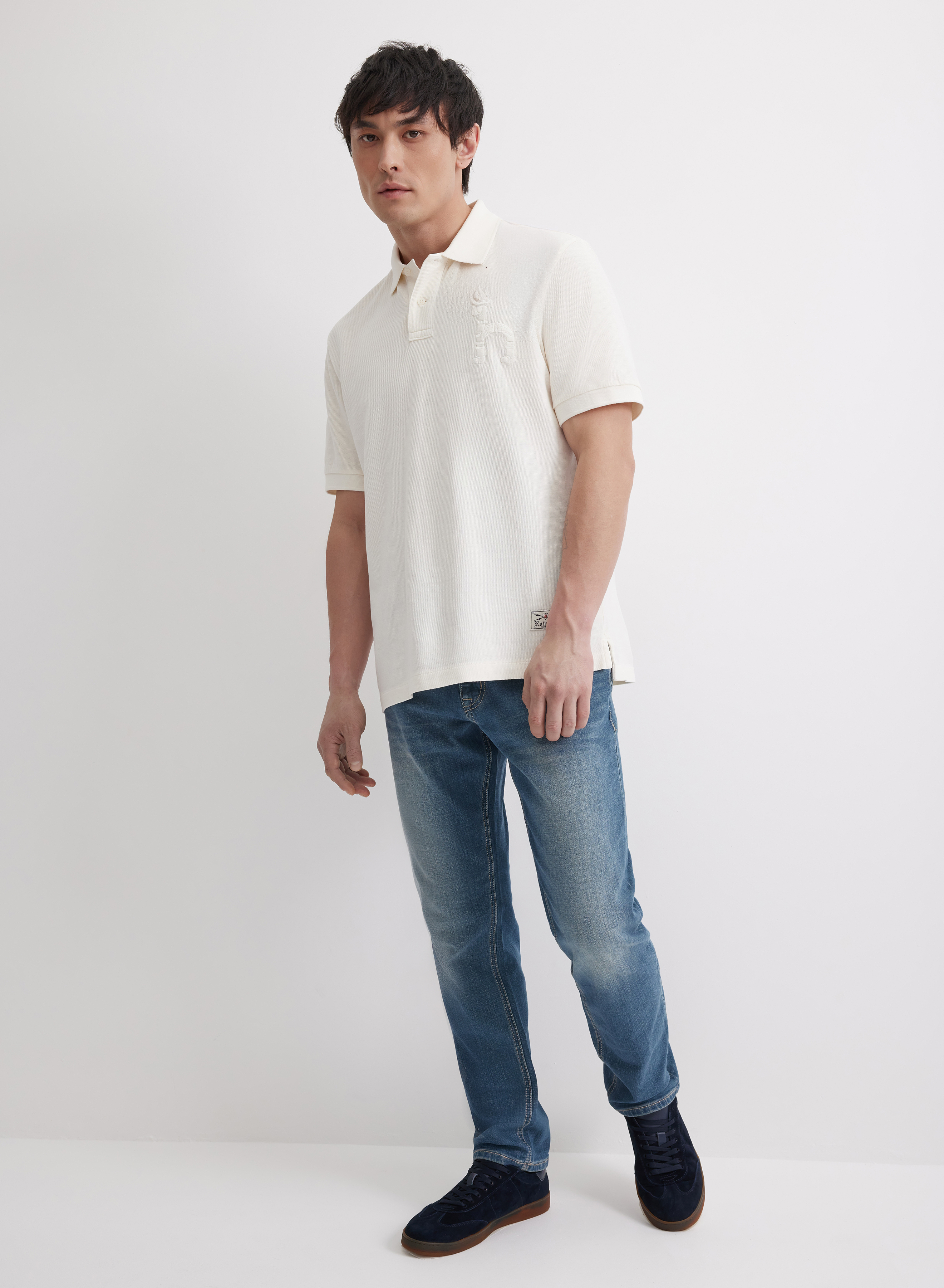 Белое поло с короткими рукавами - основное изображение товара