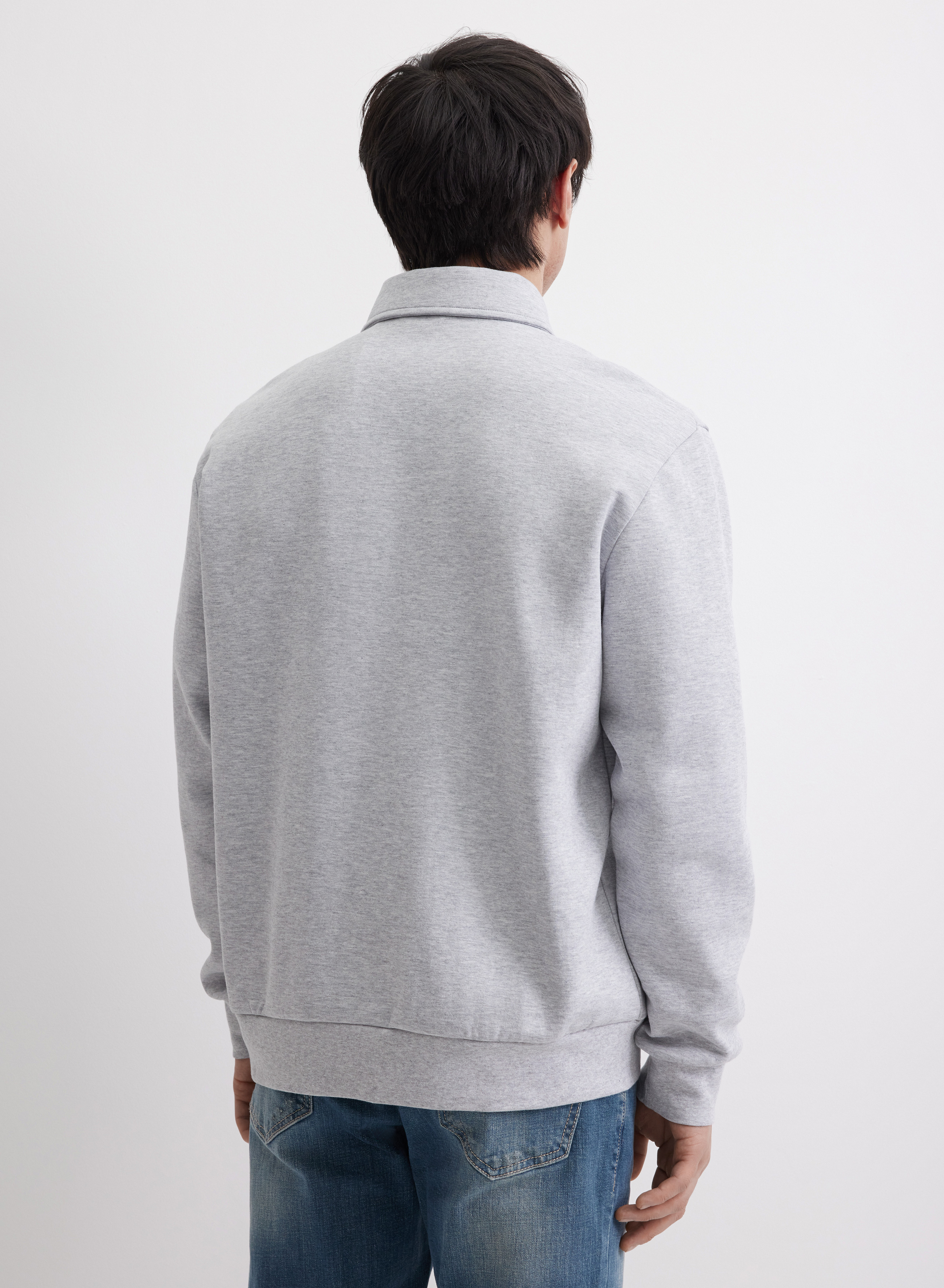 Светло-серый джемпер с отложным воротником - основное изображение товара