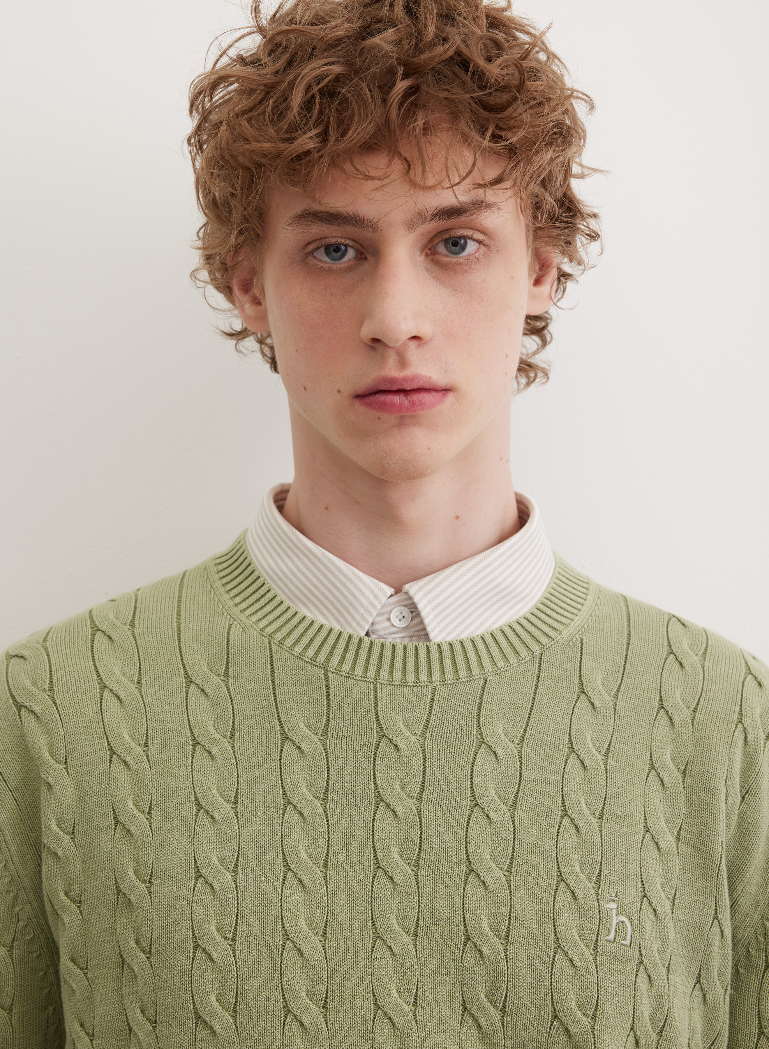 Хлопковый джемпер с круглой горловиной и объемными косами - основное изображение товара