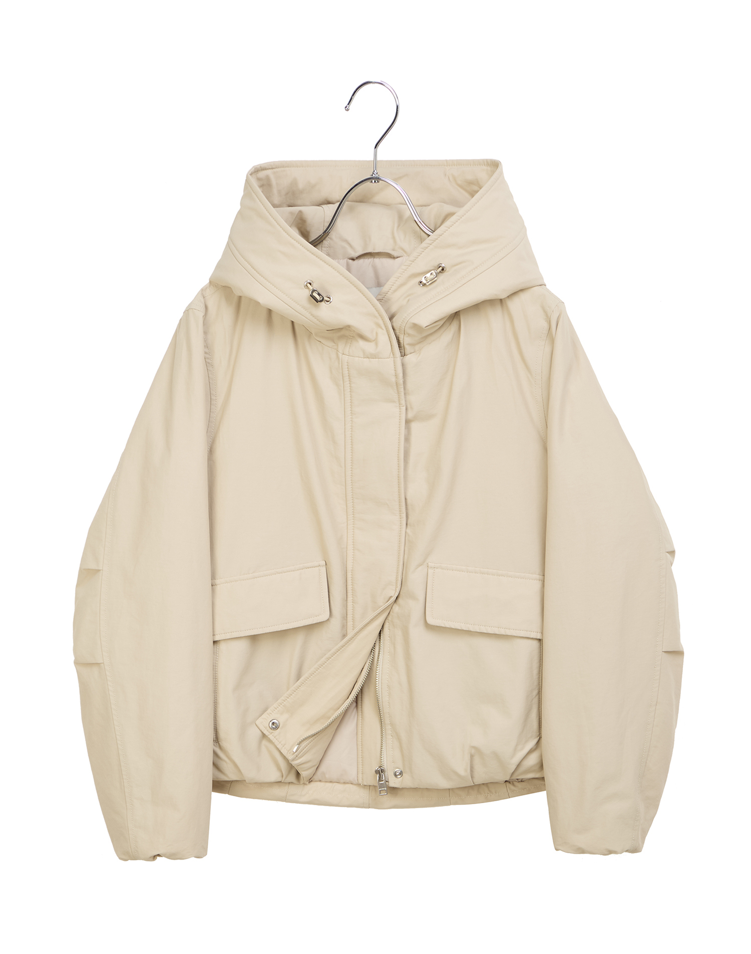 Объемная бежевая куртка с капюшоном и накладными карманами - основное изображение товара